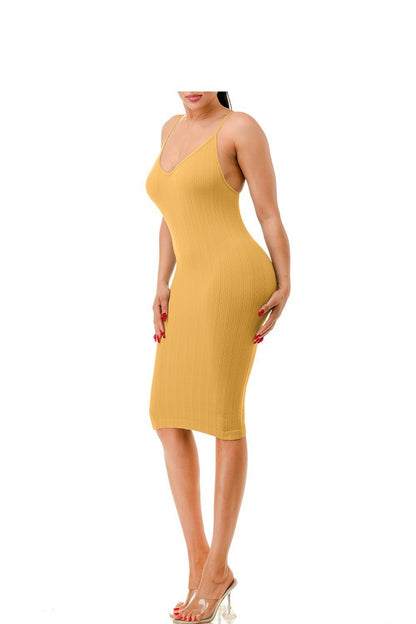 Chain Luxe Ribbed Maxi Dress