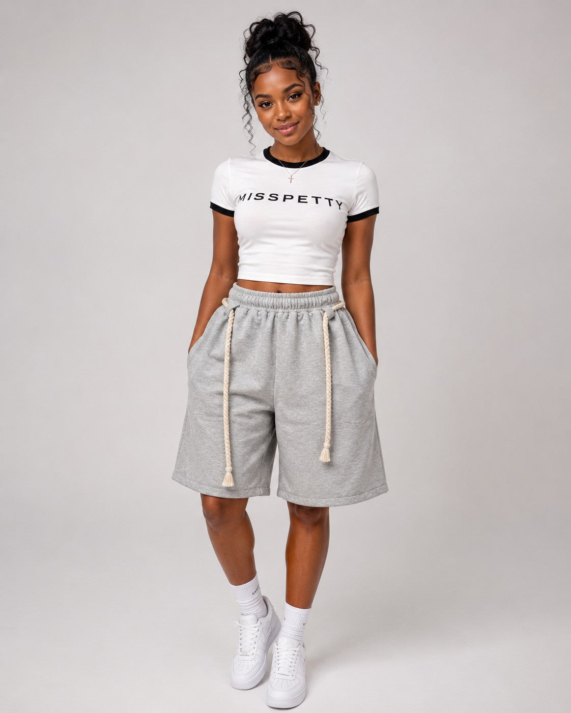 Weekend Ease Rope Belt Shorts